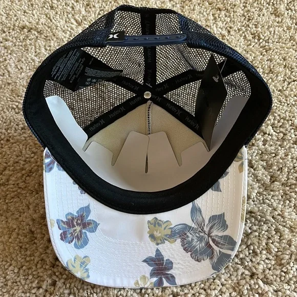 Hurley Hat - Picture 3 of 3